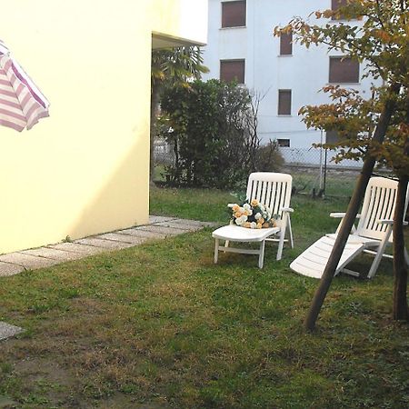 Marinella Appartement Bibione Buitenkant foto